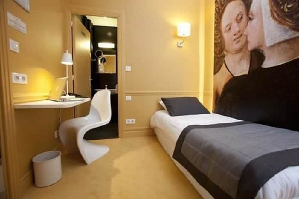 Cecyl Hotel 20/50