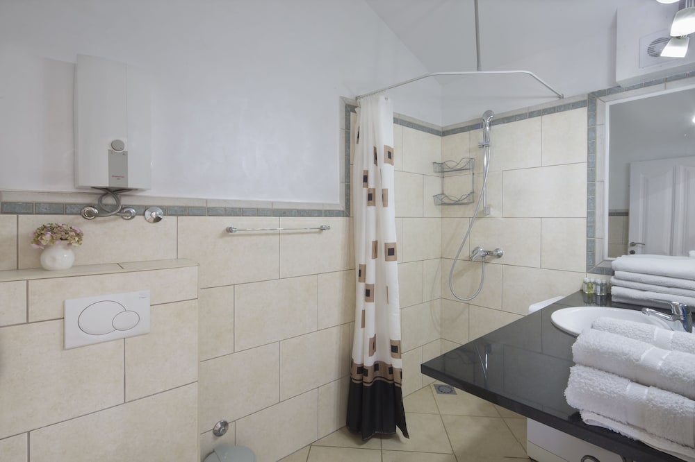 Spa Resort Becici 47/50