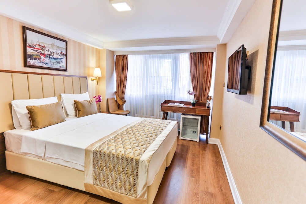 Hanende Hotel 7/23