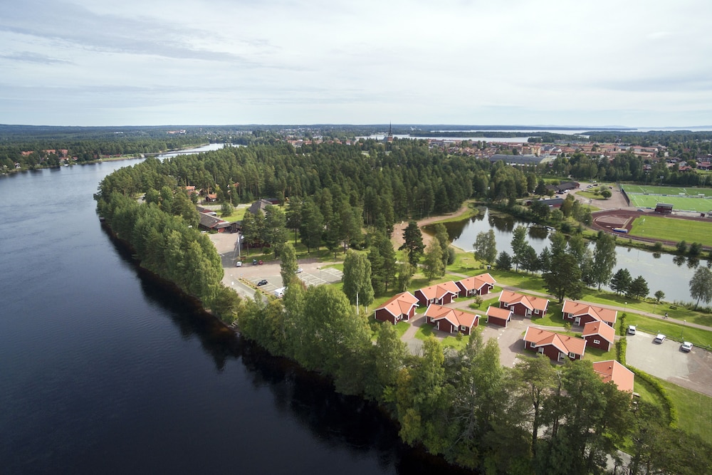 Mora Parken 28/66