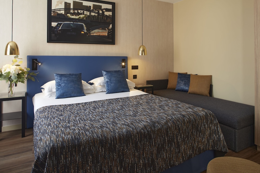 Hotel Atmospheres 15/49