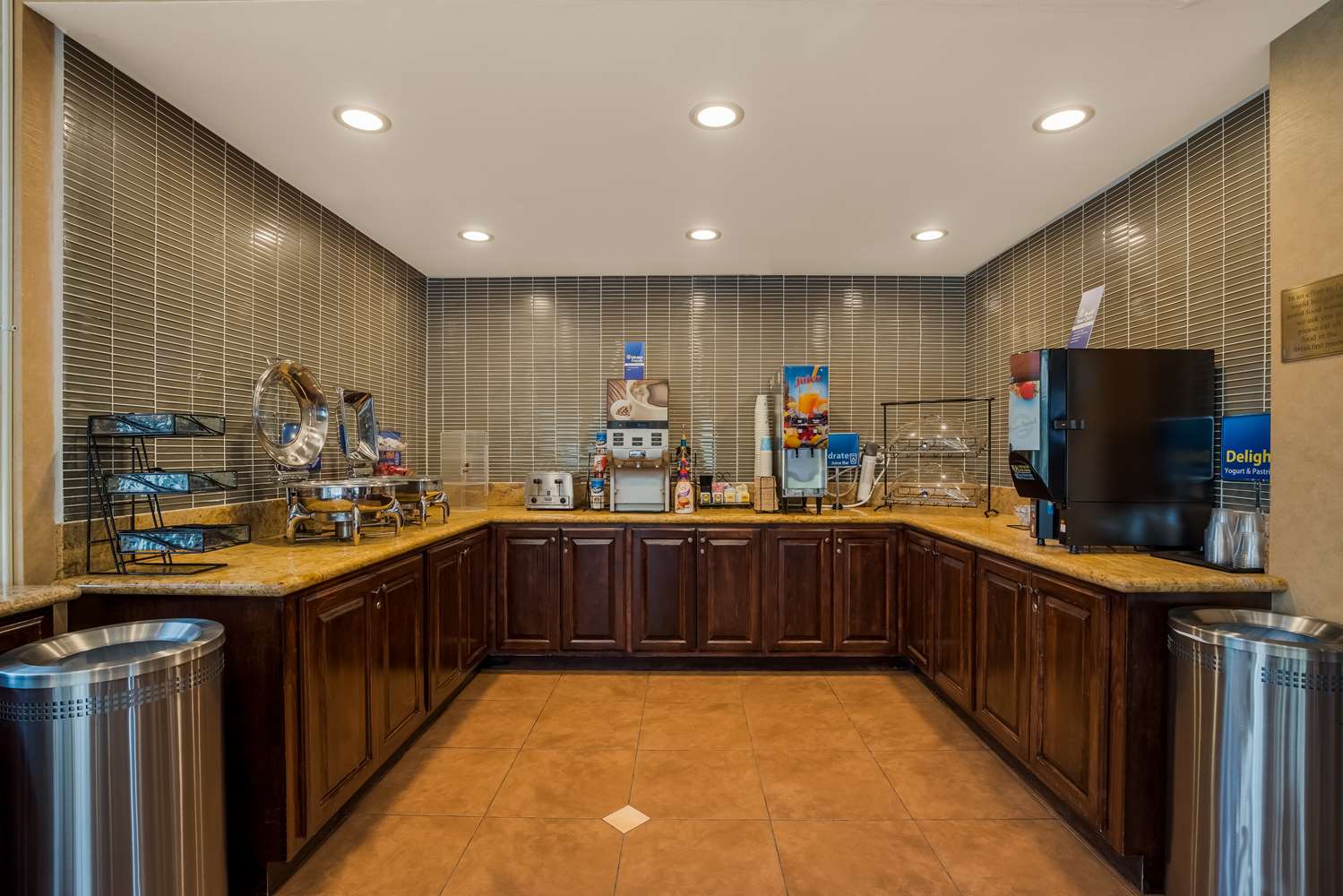 Best Western Diamond Bar Hotel & Suites 6/11