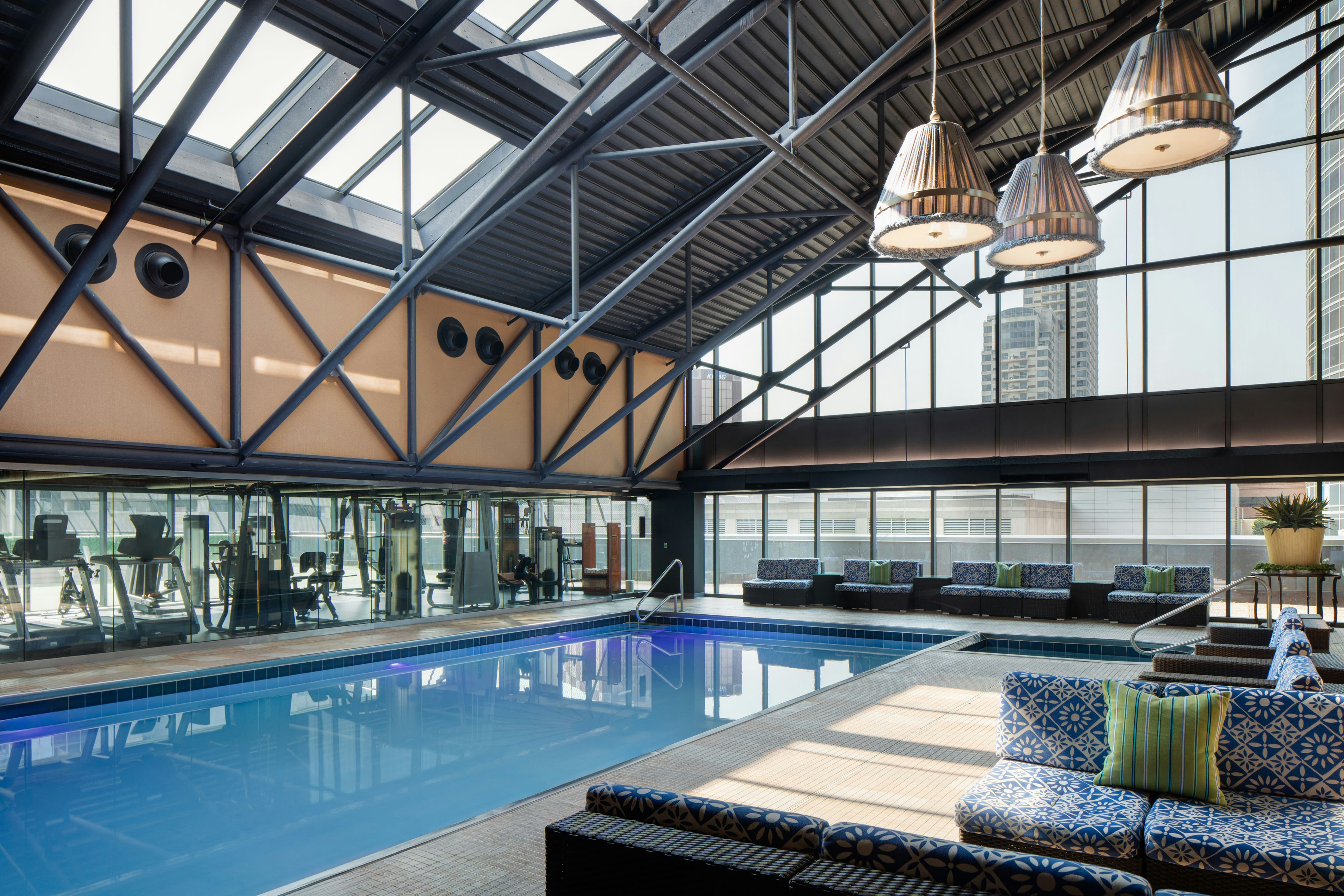 Amway Grand Plaza, Curio Collection by Hilton 29/65
