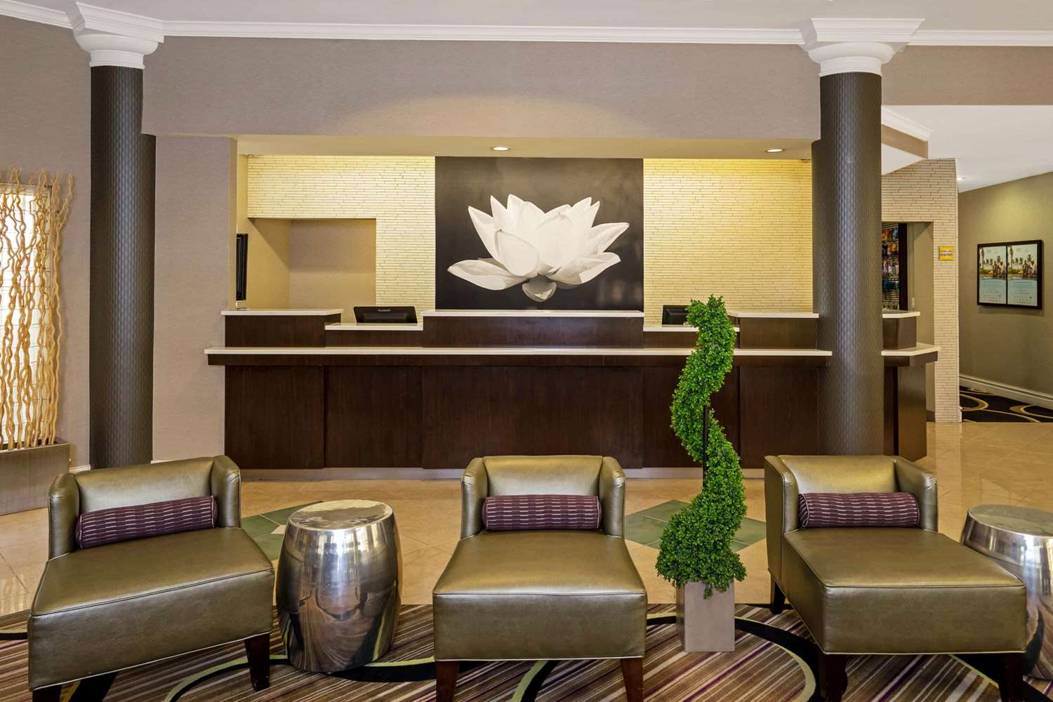La Quinta Inn & Suites by Wyndham Houston West Park 10 4/19
