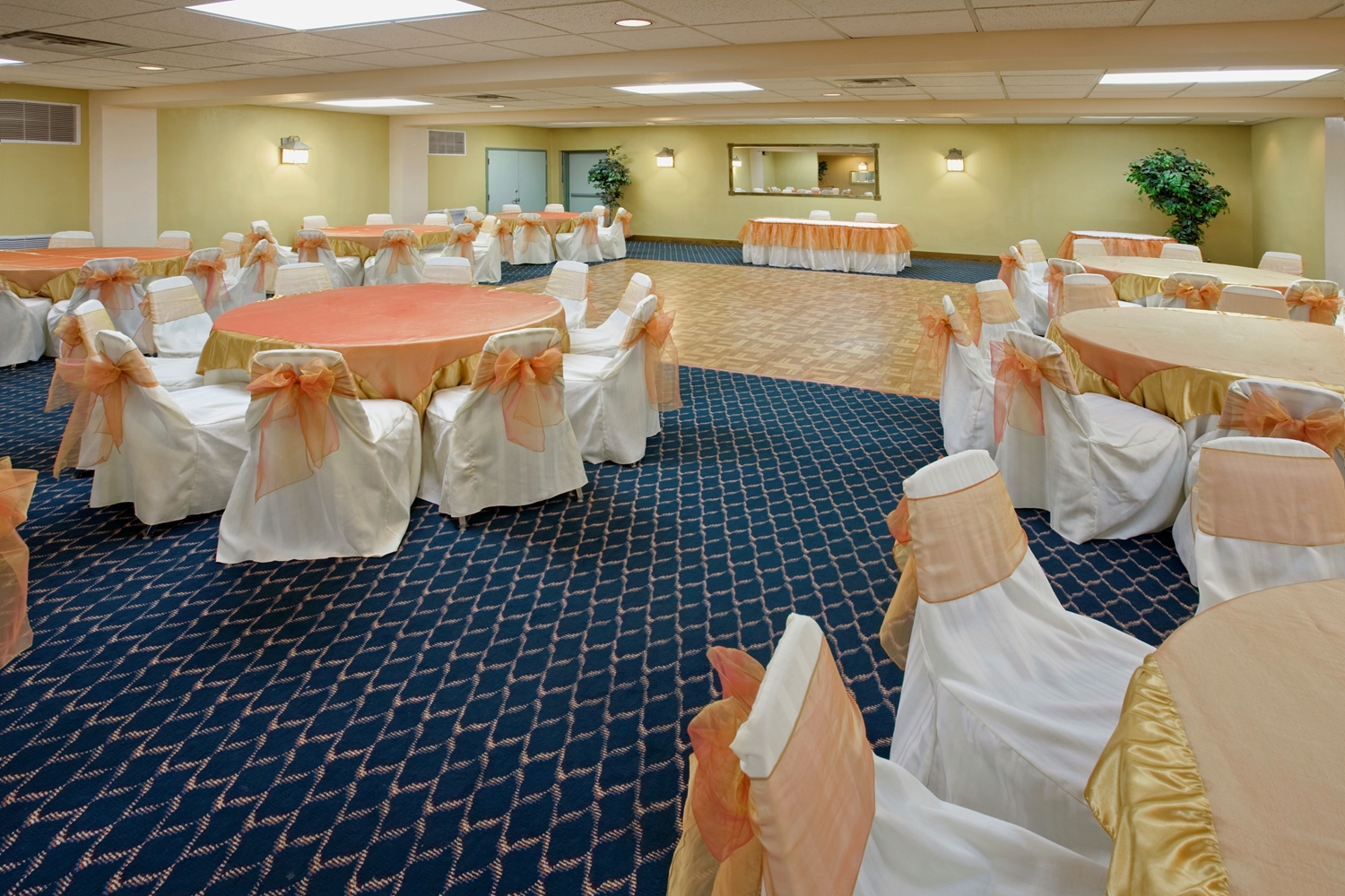 Americas Best Value Inn Laredo 26/34