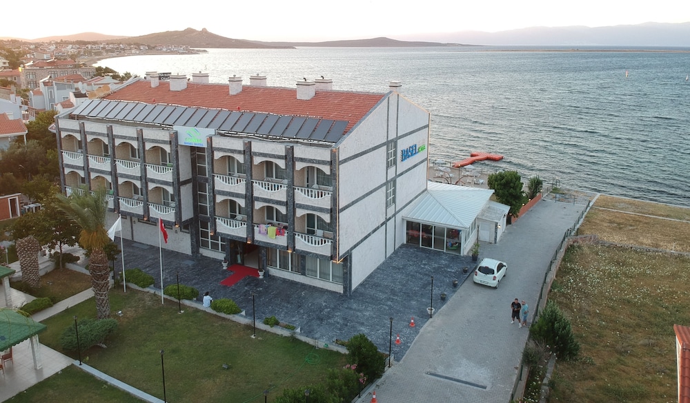 Cunda Basel Hotel 5/47