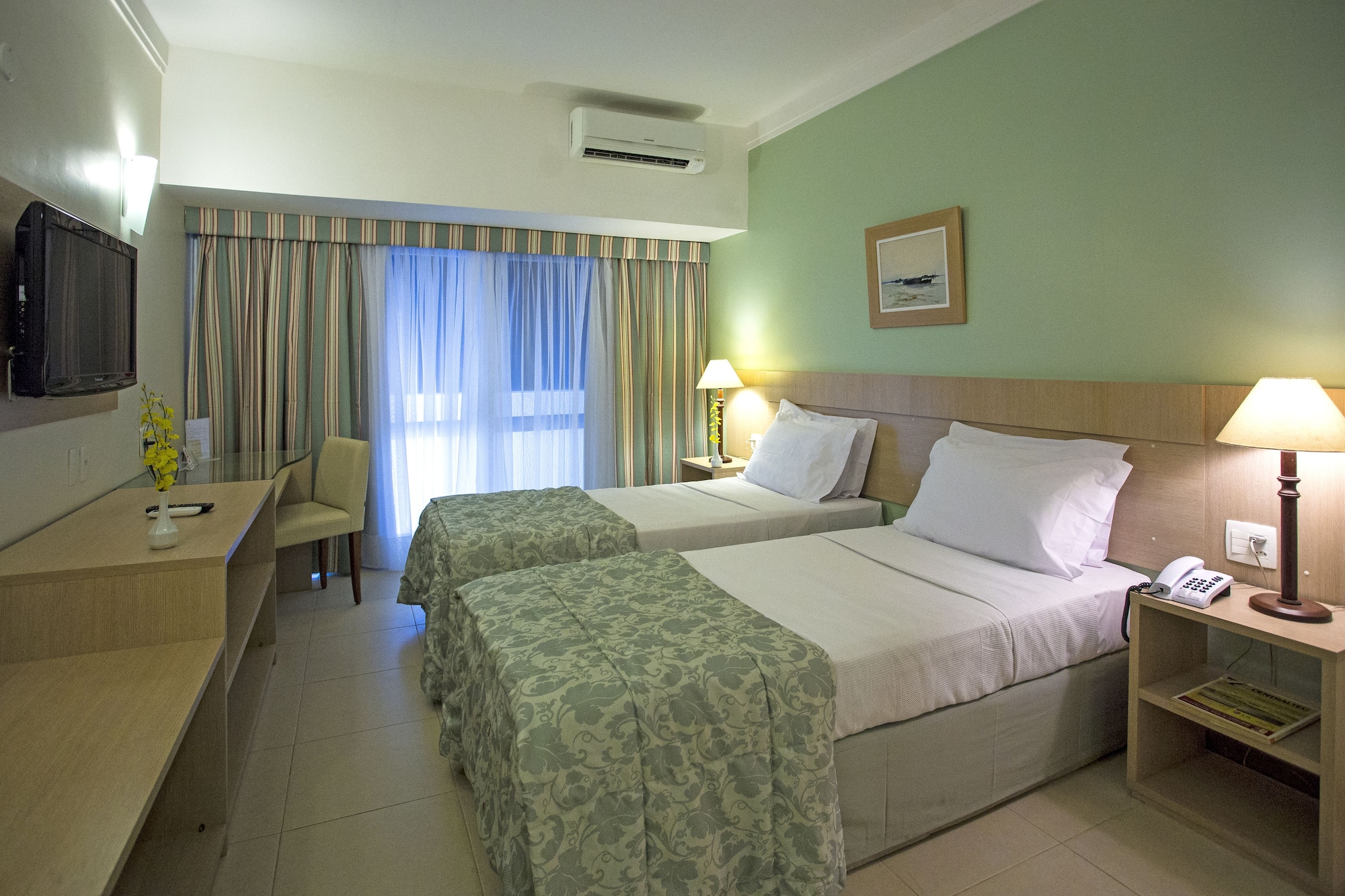 STANDARD, TWIN BEDS