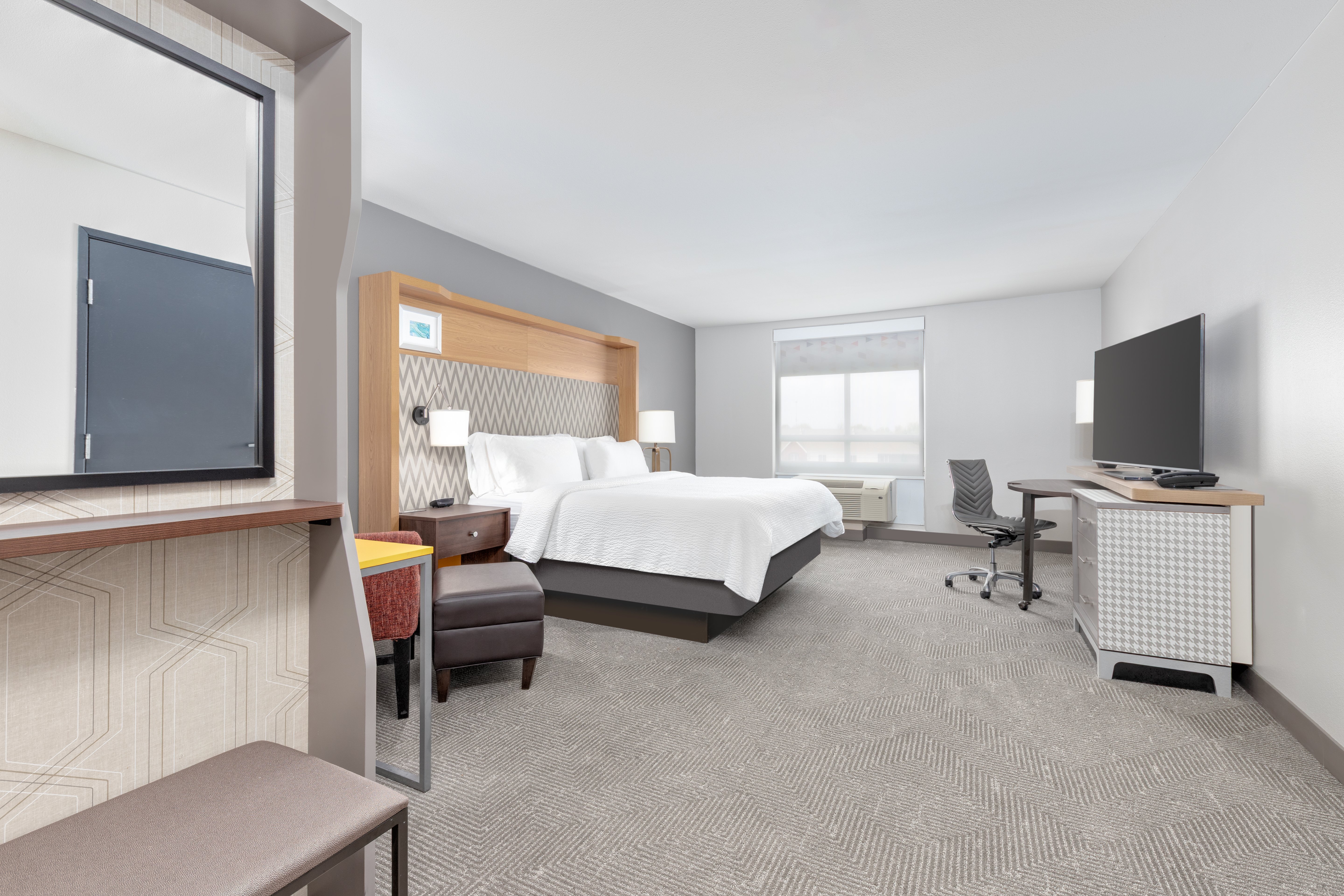 Leisure, King Bed