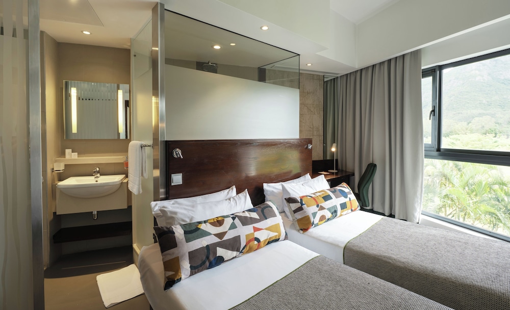 Voila Hotel 16/56