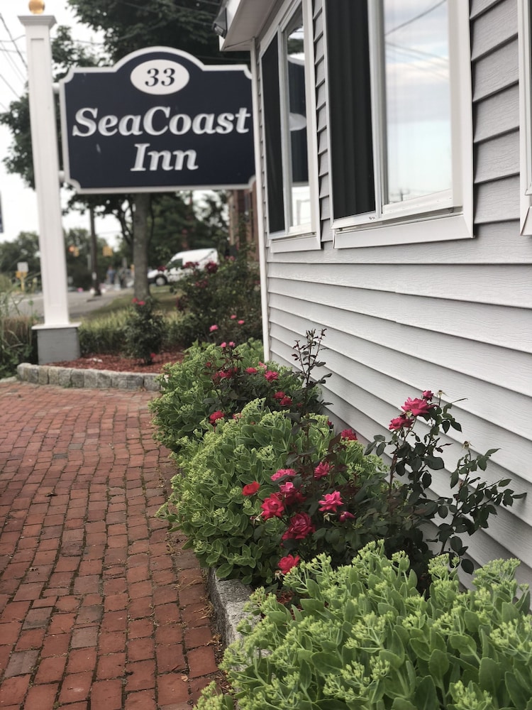 Seacoast Inn 7/36