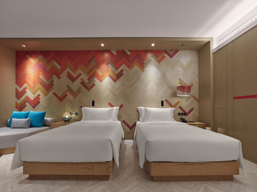 Banyan Tree Tengchong 24/81