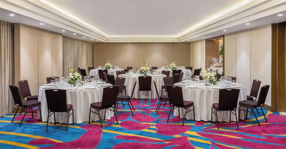 Dusit Thani Manila 59/72