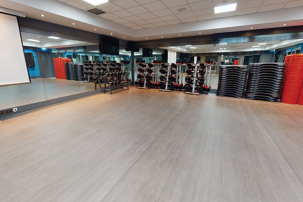 Village Urban Resort Nottingham 57/62