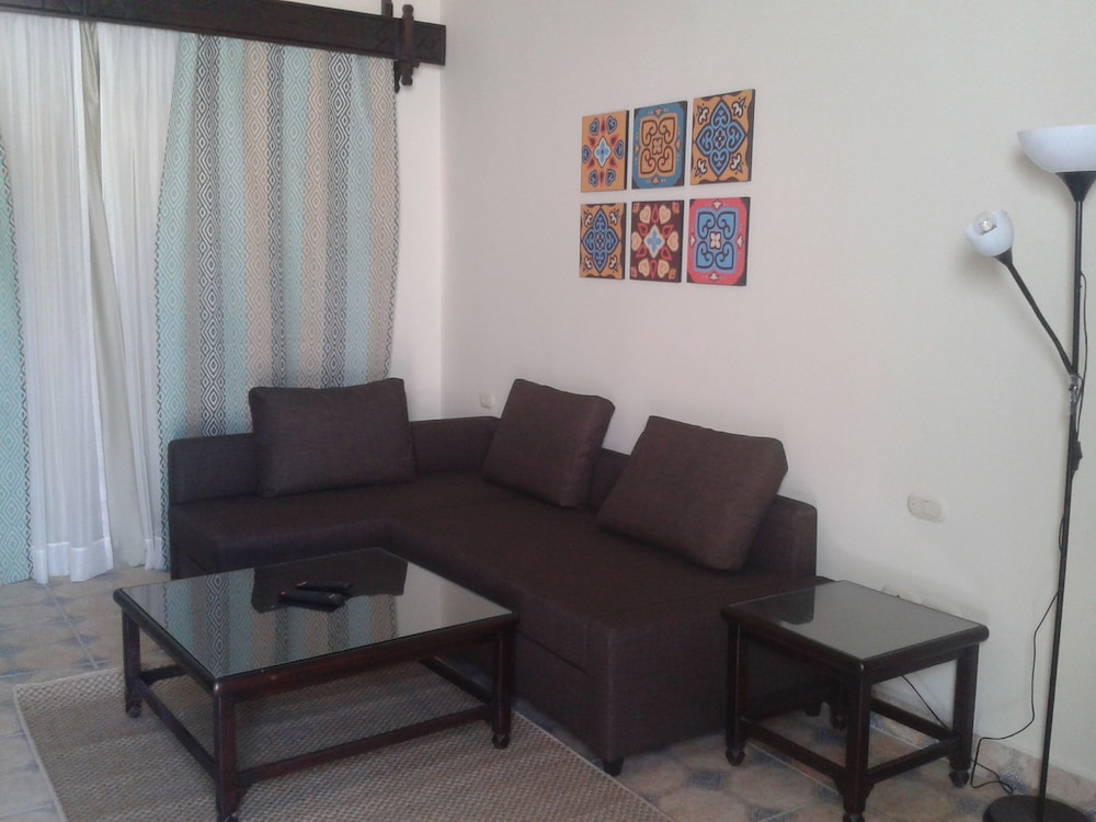 Al Diwan Resort 34/46