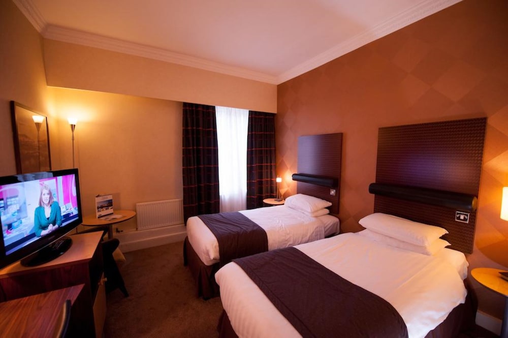 The Angel Hotel Cardiff 27/60