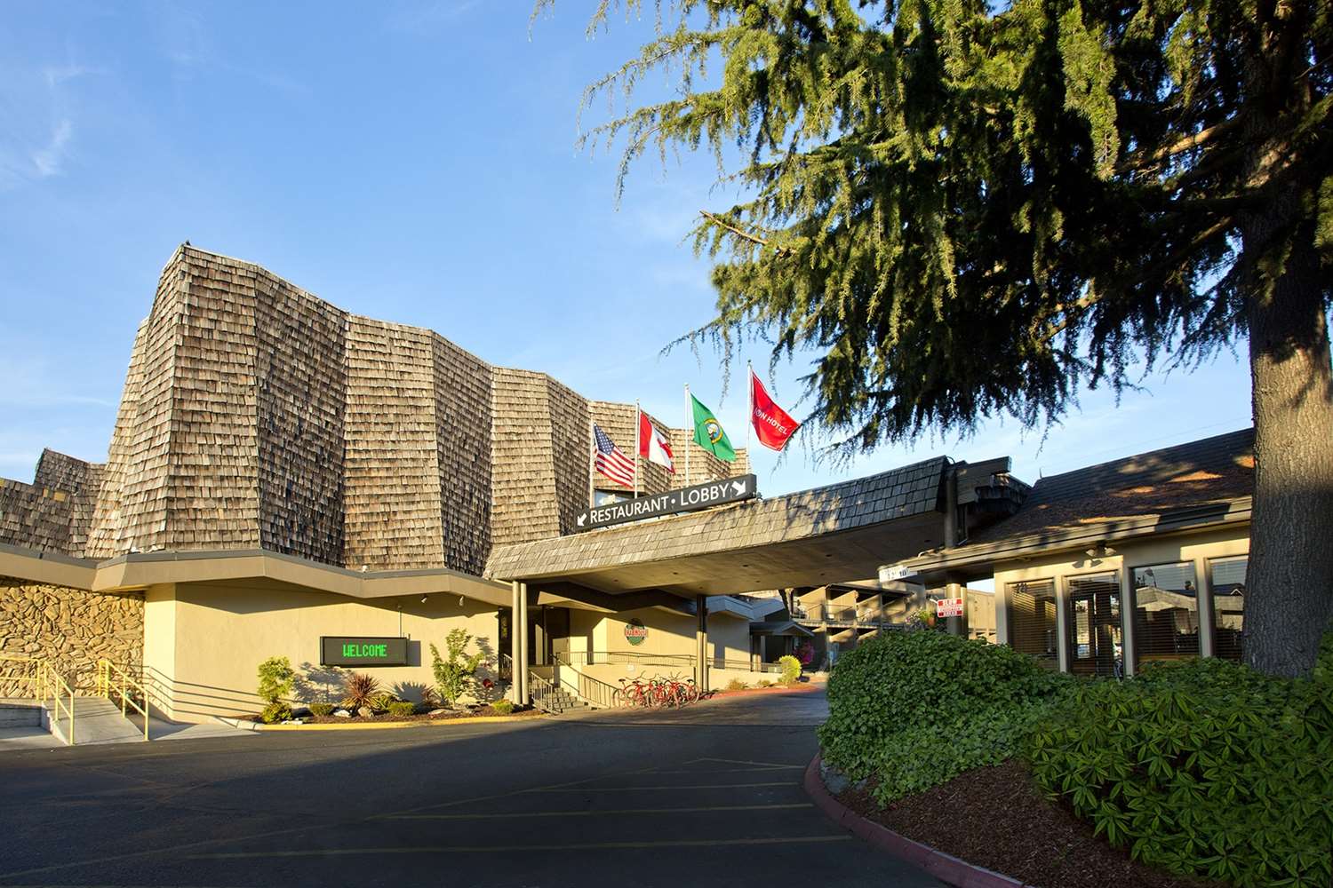 Red Lion Hotel Port Angeles Harbor 3/29