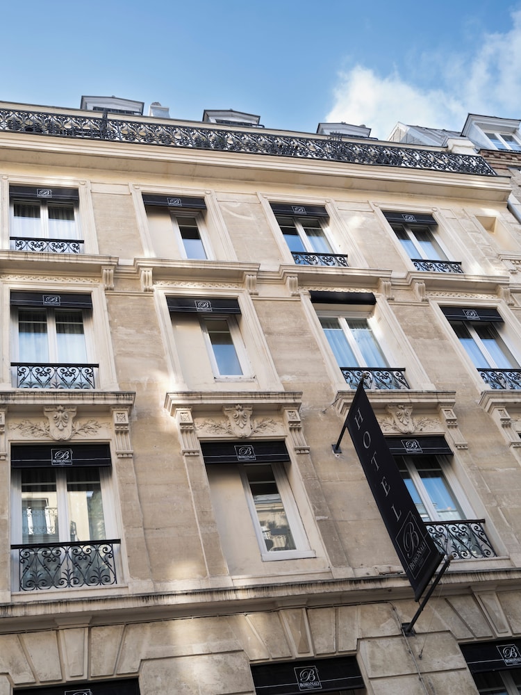 Hotel Boronali 2/86