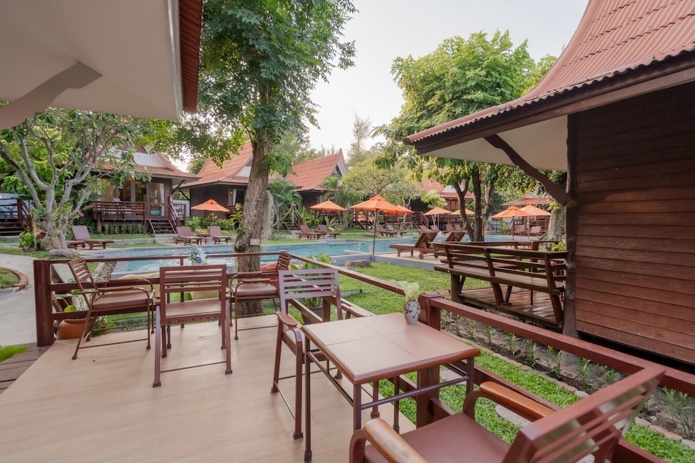 Baan Duangkaew 37/50