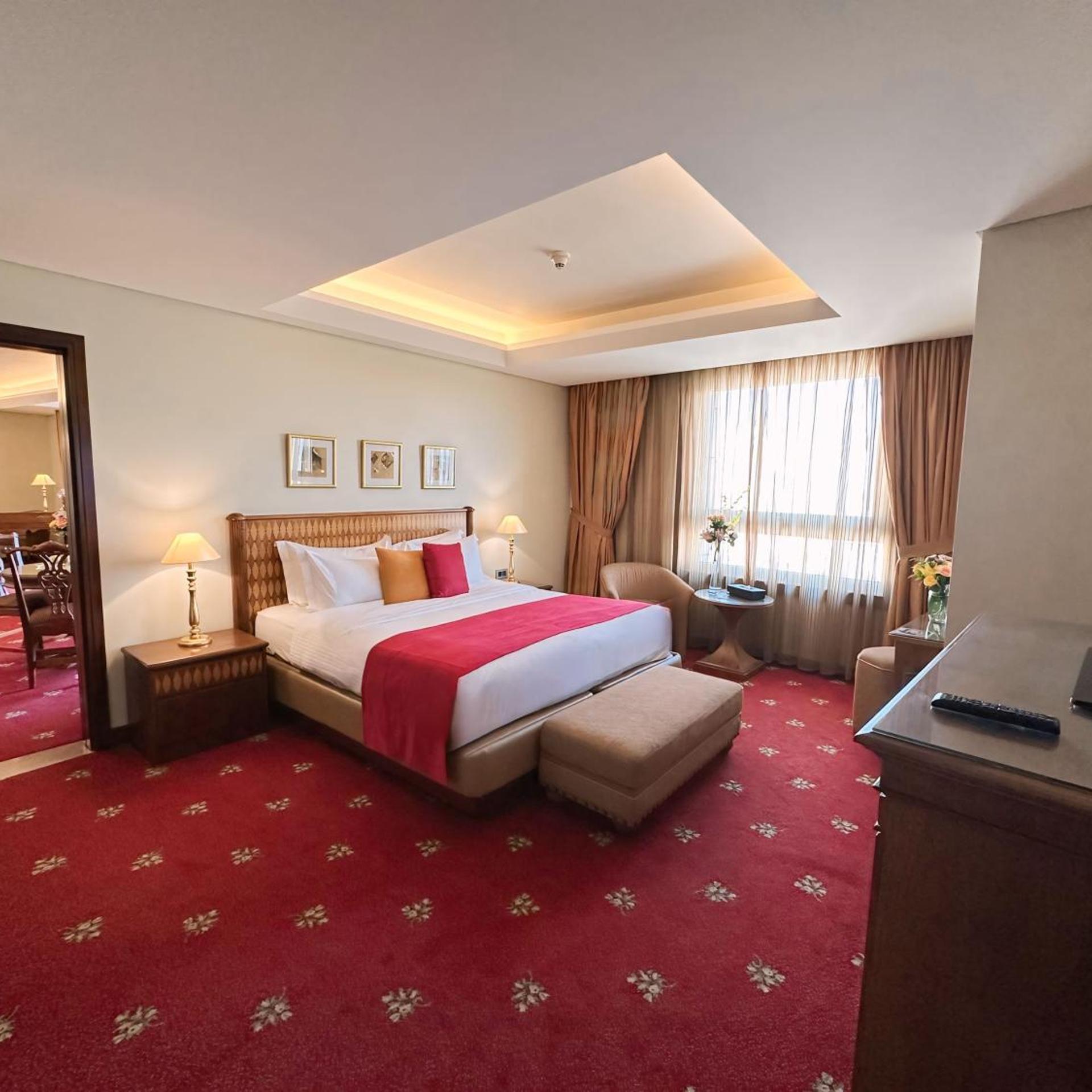 Executive, Suite, King Bed