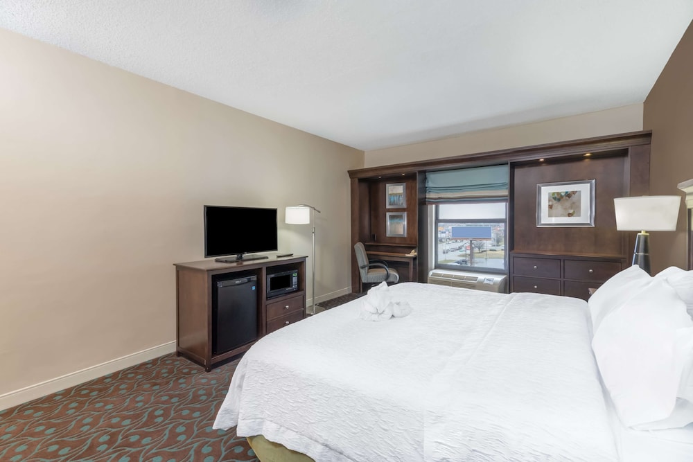 Hampton Inn Terre Haute 17/59
