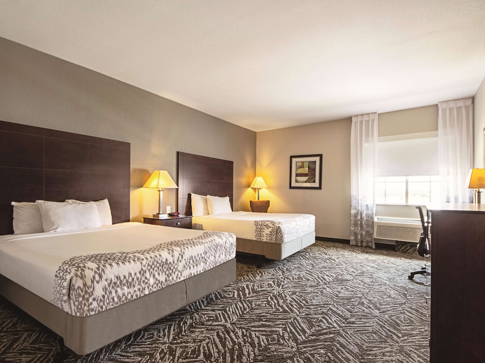 La Quinta Inn & Suites by Wyndham McKinney 15/45