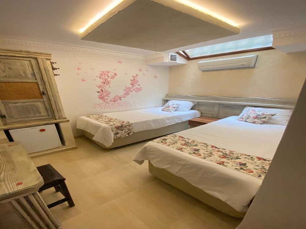 Golden Stone Butik Otel 15/50