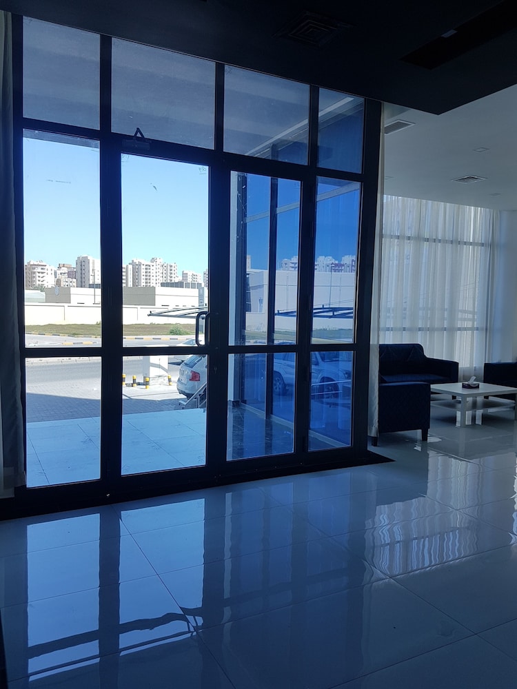Magic Suite Boulevard Salmiya 11/30