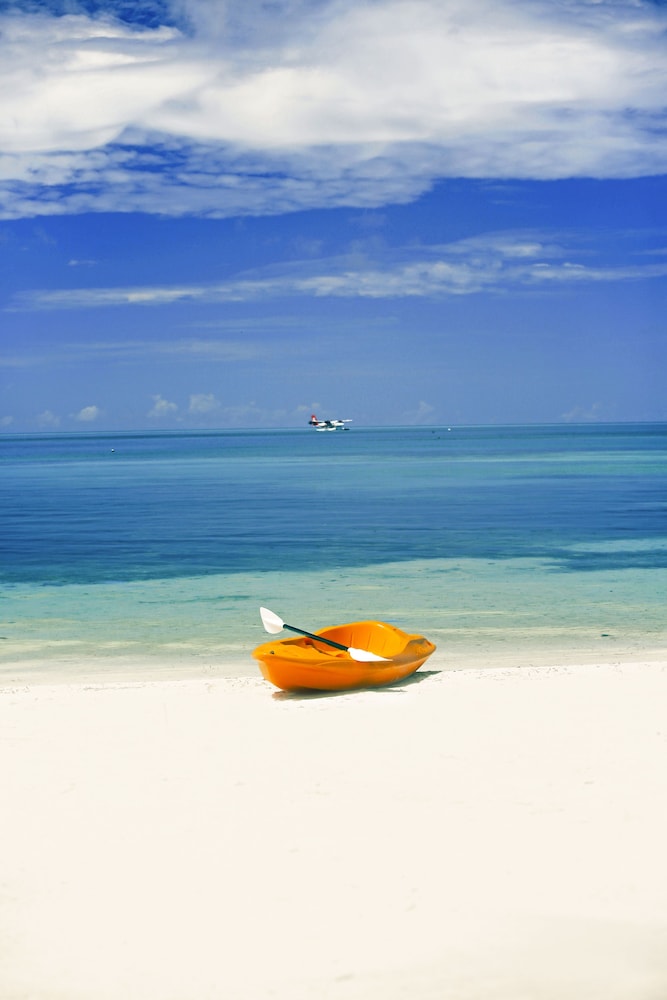 Medhufushi Island Resort 86/96