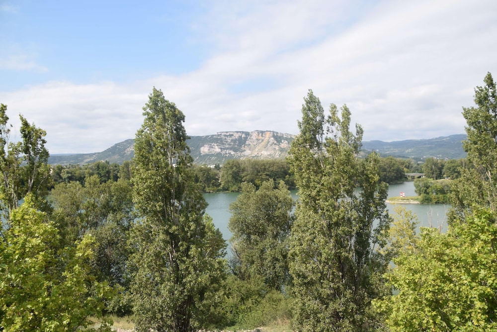 Kyriad Direct Valence Nord Bourg Les Valence 55/63