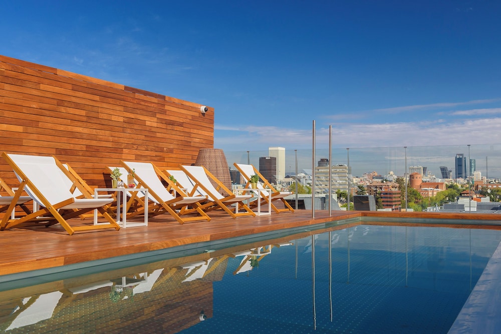Melia Madrid Serrano 67/71