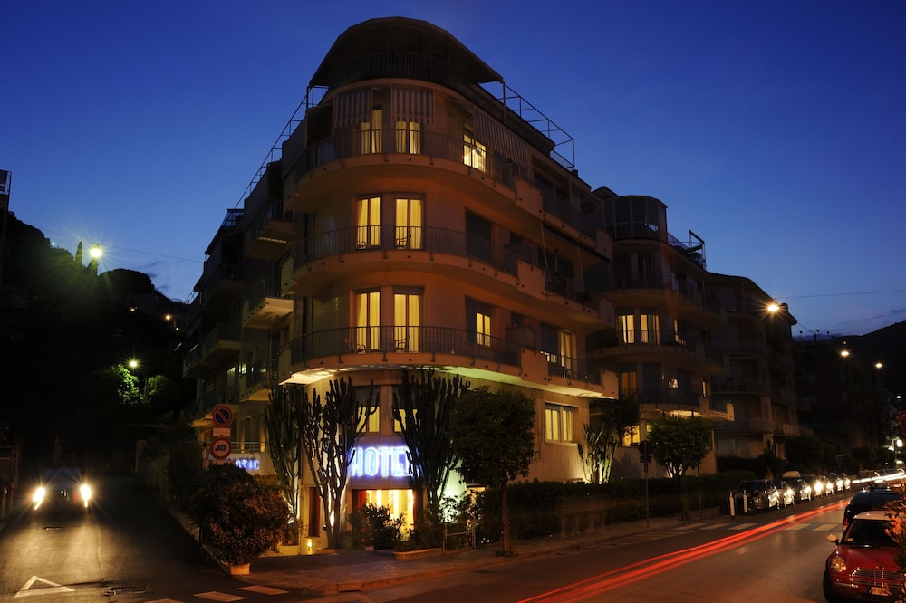 LVG Hotel Collection - Majestic in ALASSIO