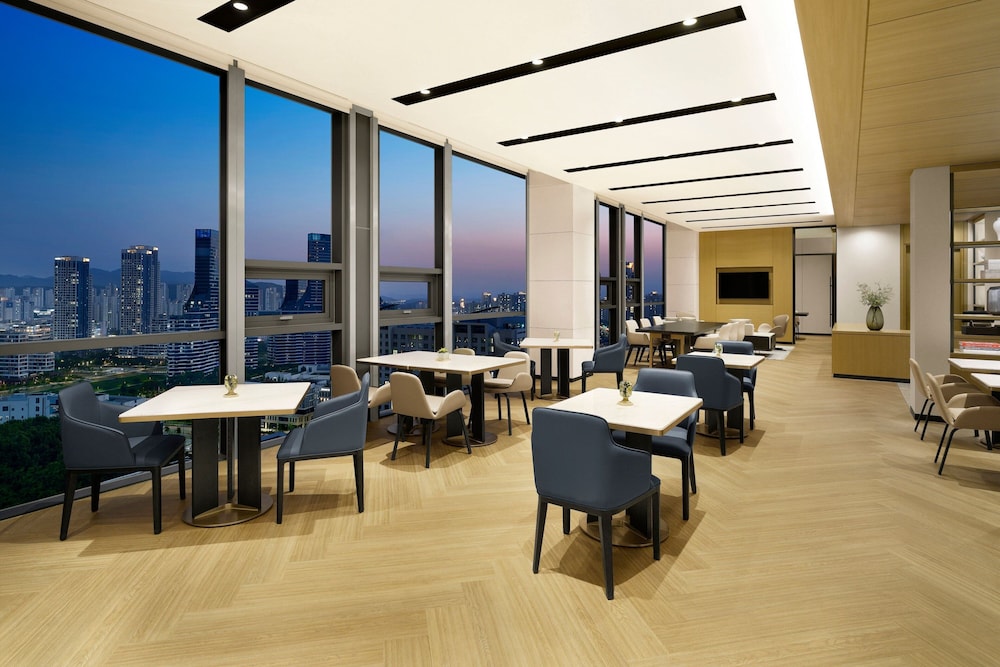 Courtyard Sejong 32/50