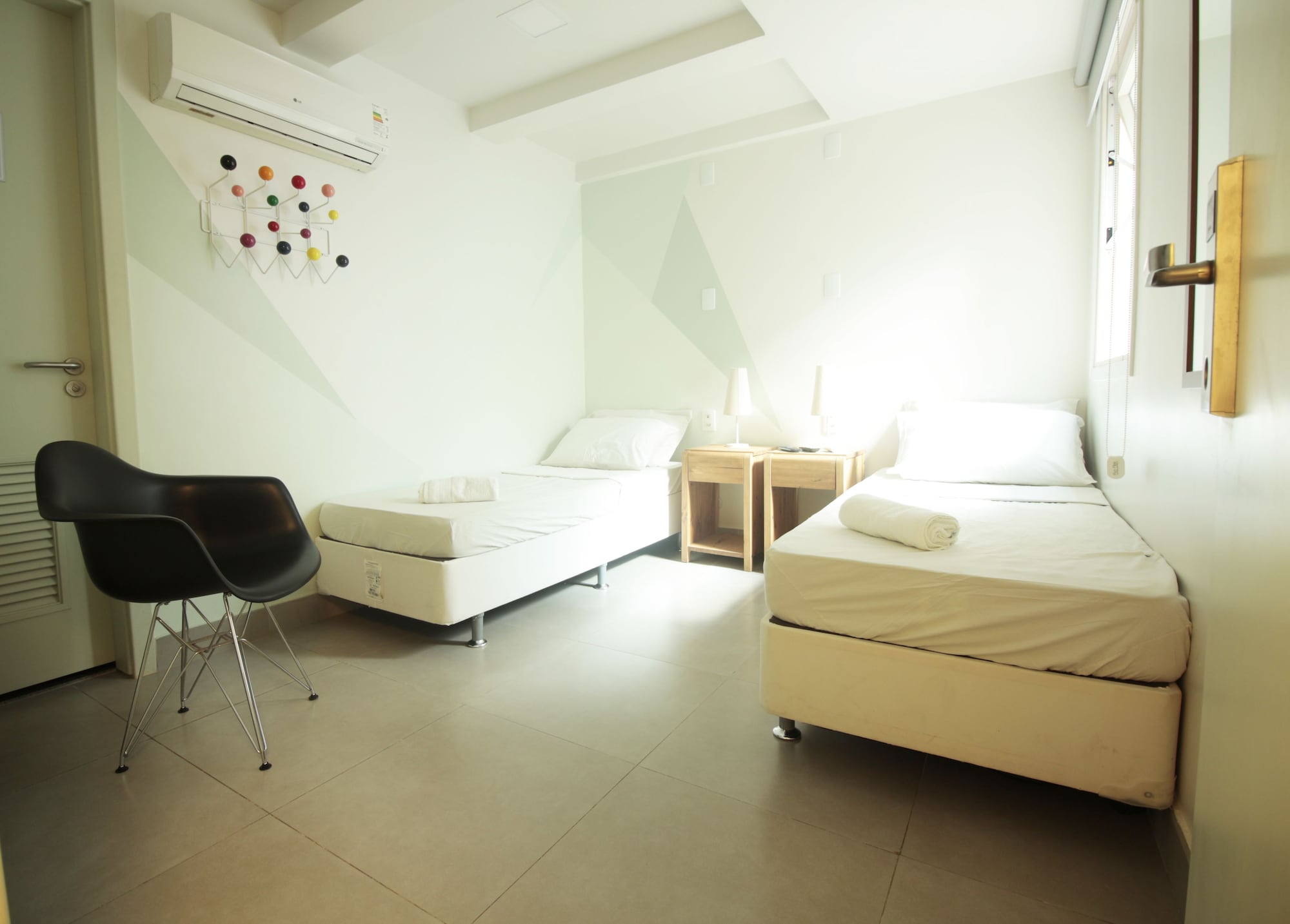 Private, Twin Beds