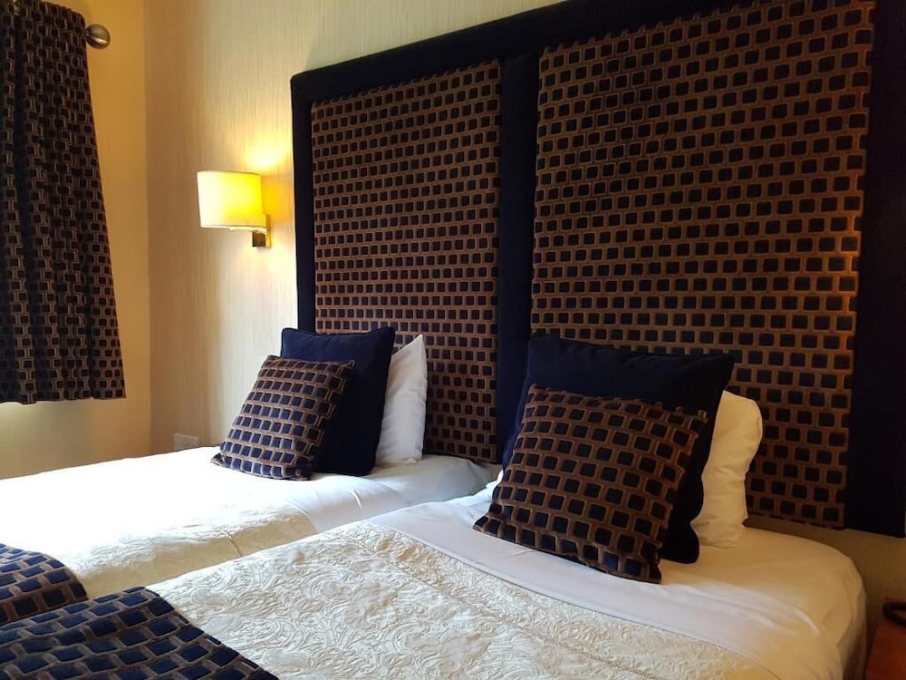 Carlton Park Dj Hotels And Resorts 11/23