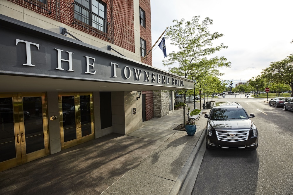 The Townsend Hotel 65/70