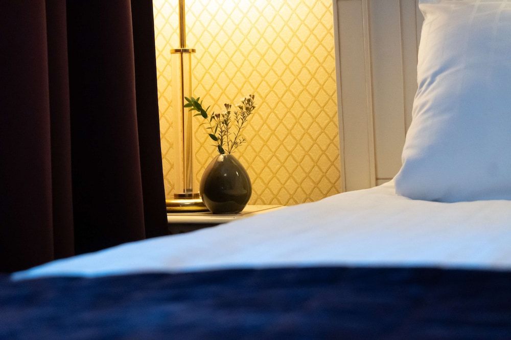 Best Western Bentleys Hotel 56/61