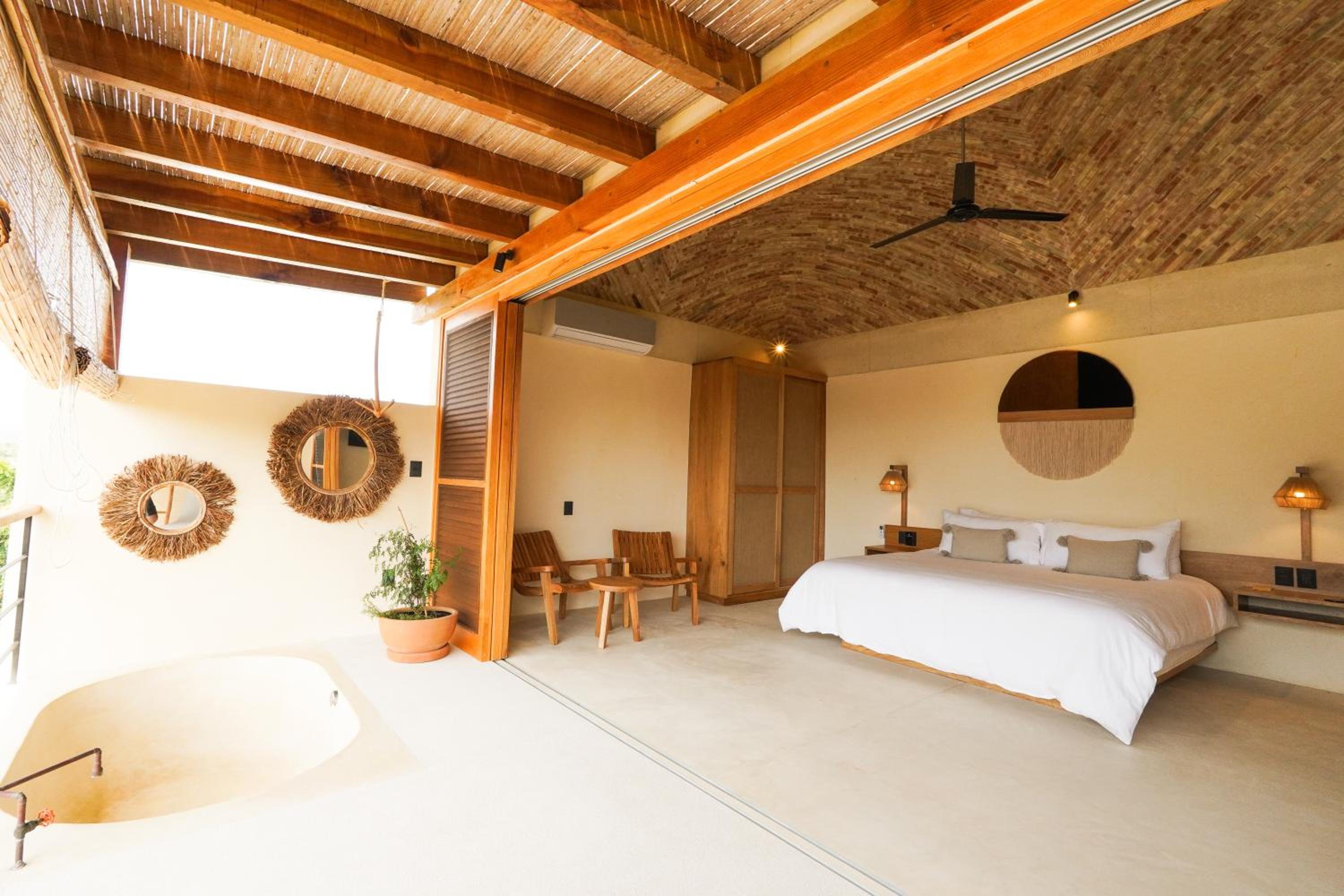 Casa Borka 7/24