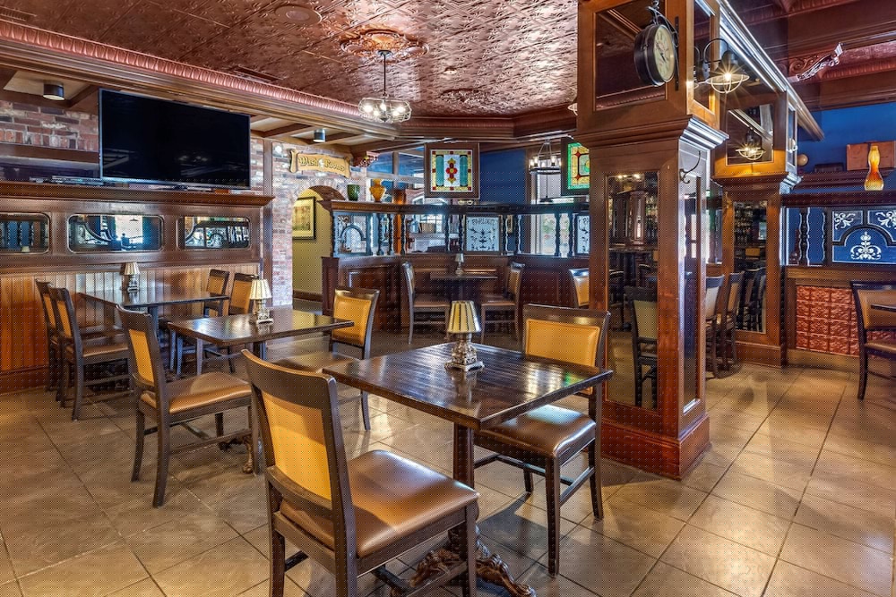 The Parlour Inn 28/45