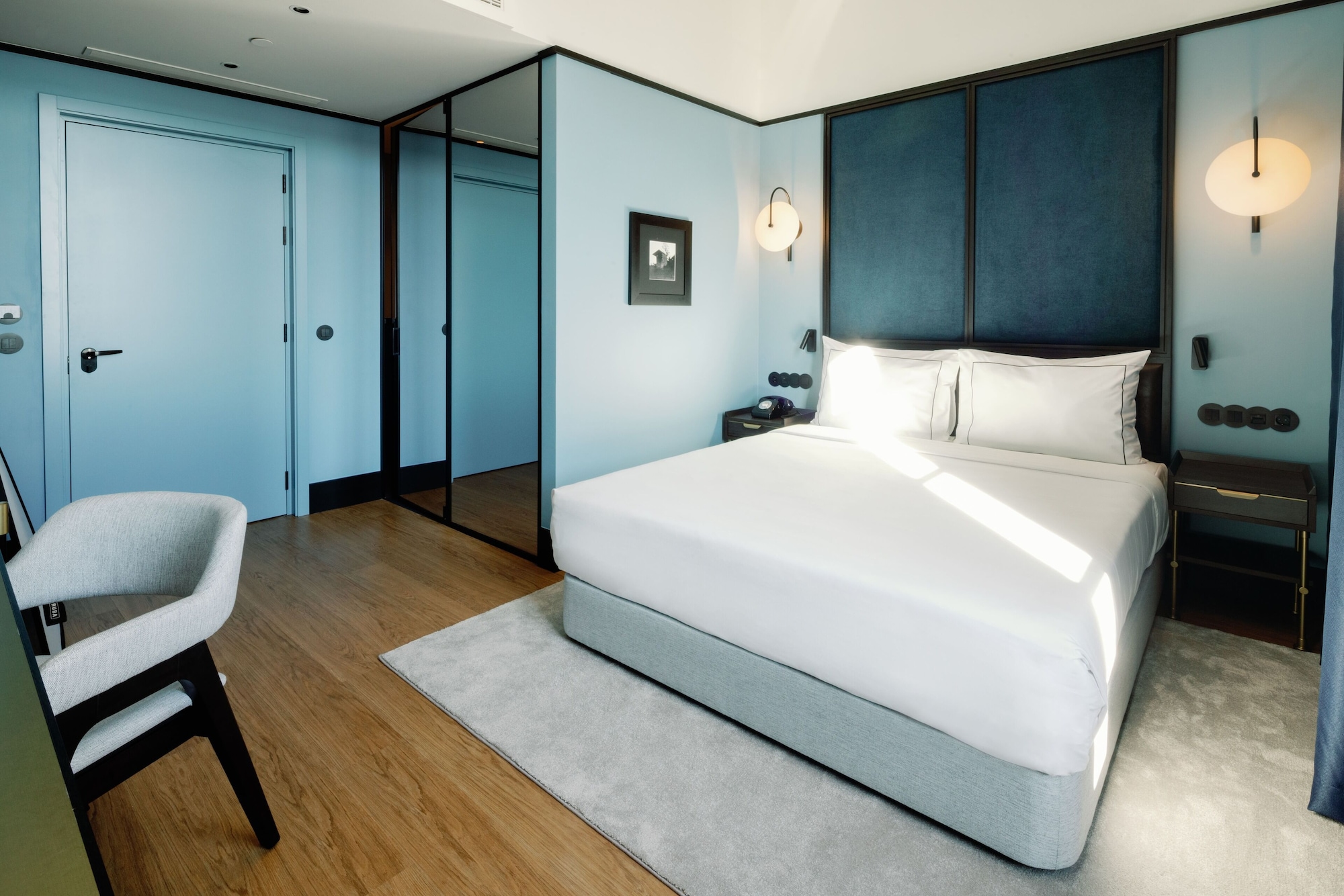 Superior Twin River View Room