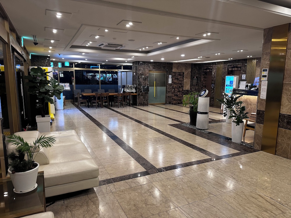 Incheon Airport Hotel June 9/50