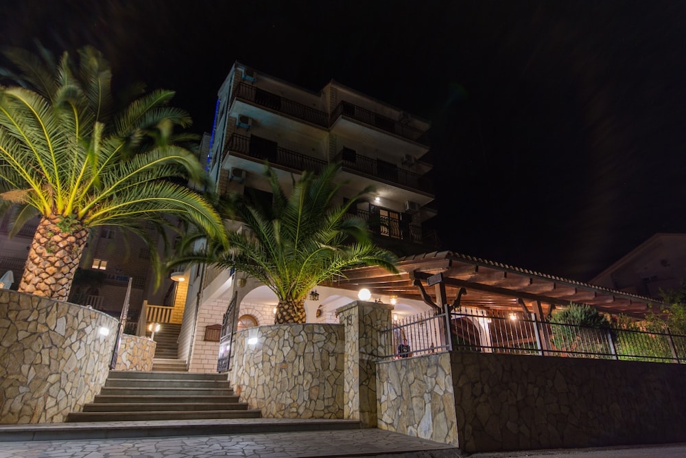 VILLA KATARINA 16/74