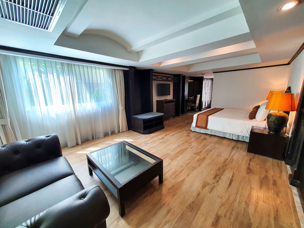 Sea Pearl Beach Resort Phuket 21/50