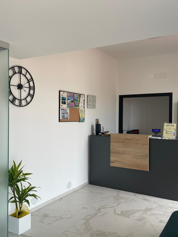 Hotel Ponte 6/50