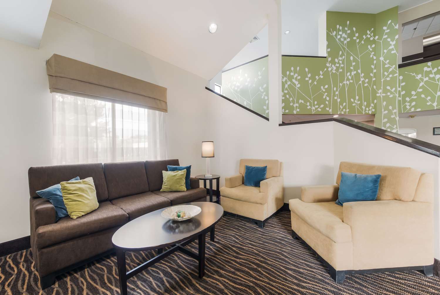 Studio6 Suites - Knoxville, TN - Downtown 24/35