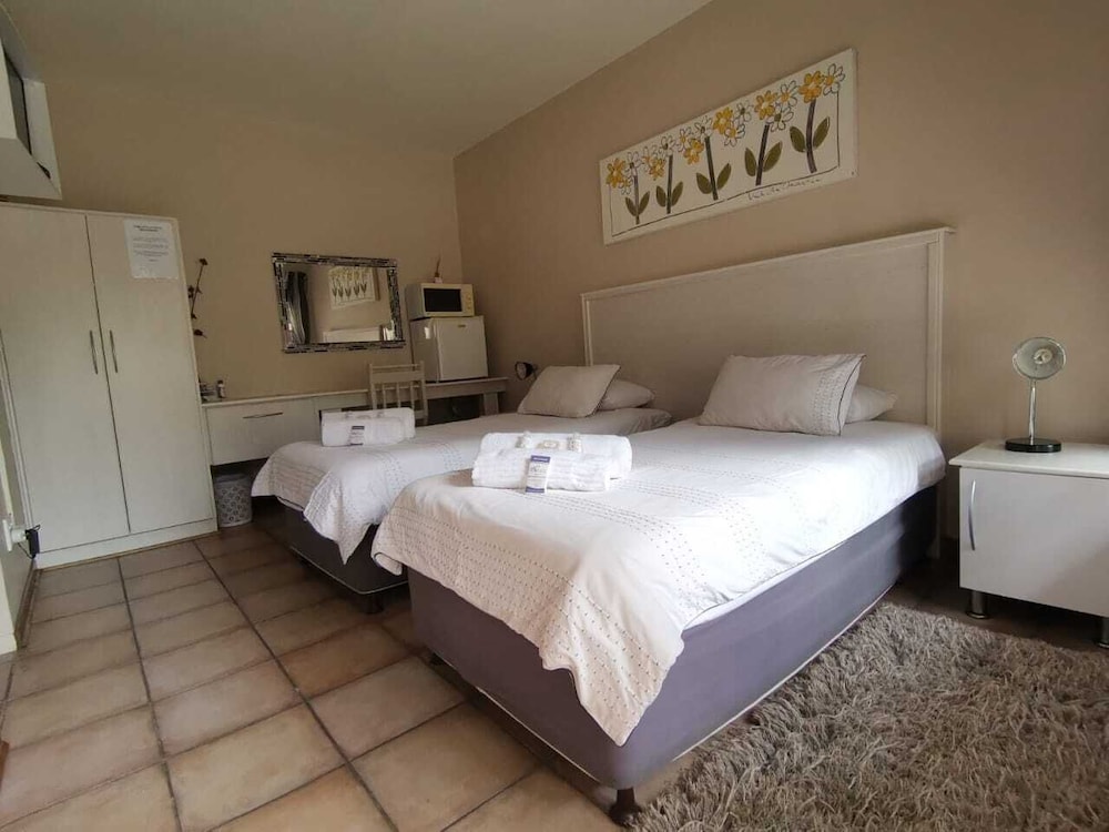Luxury, King Bed