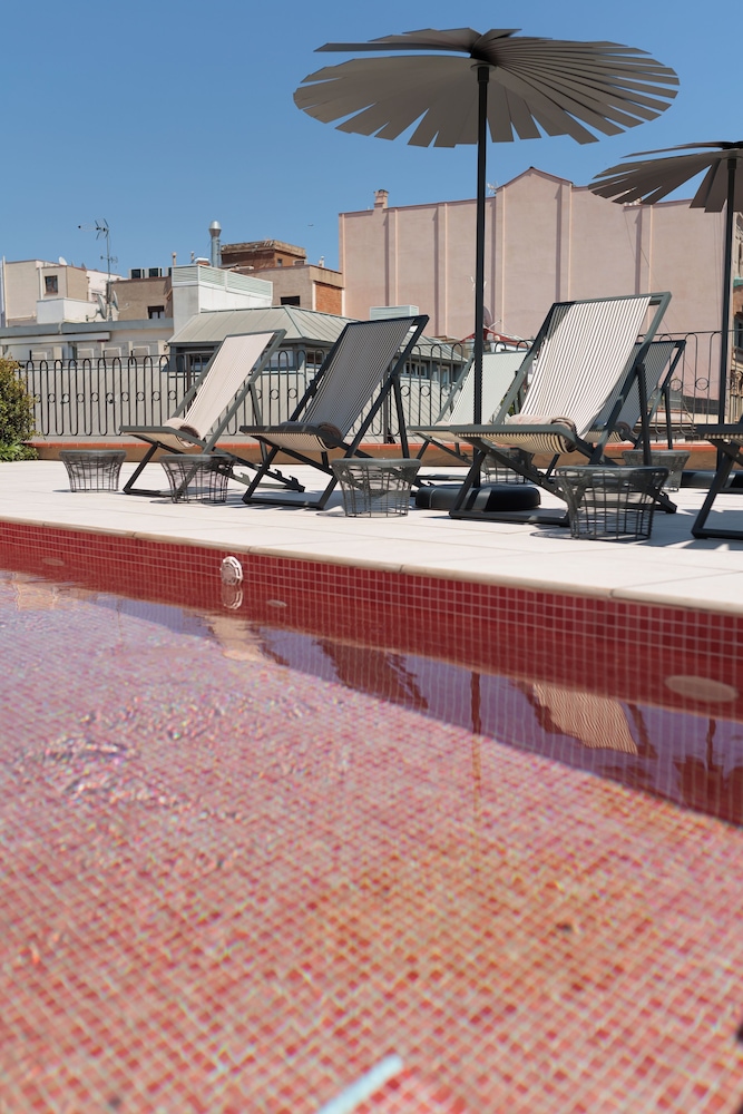 Hotel Boutique La Pau 46/52