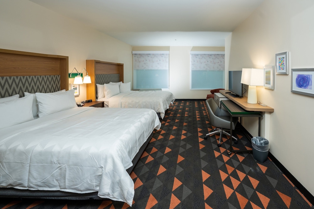Holiday Inn Nw Houston Beltway 8 10/48