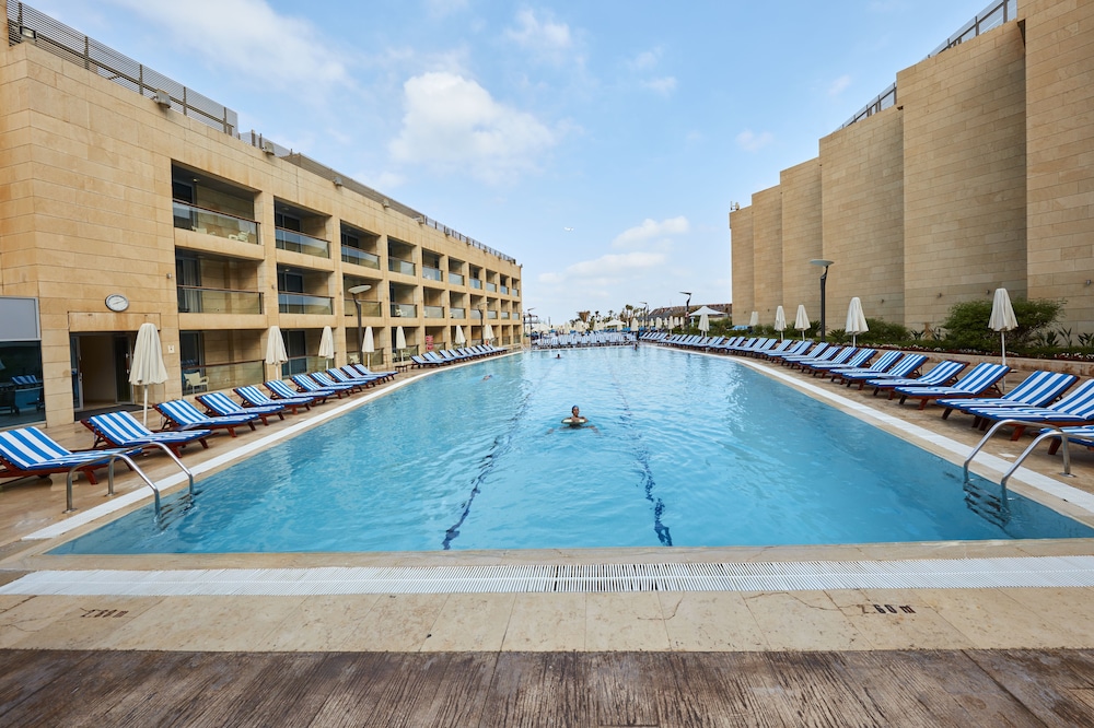 Coral Beach Hotel & Resort Beirut in Ghobeiry