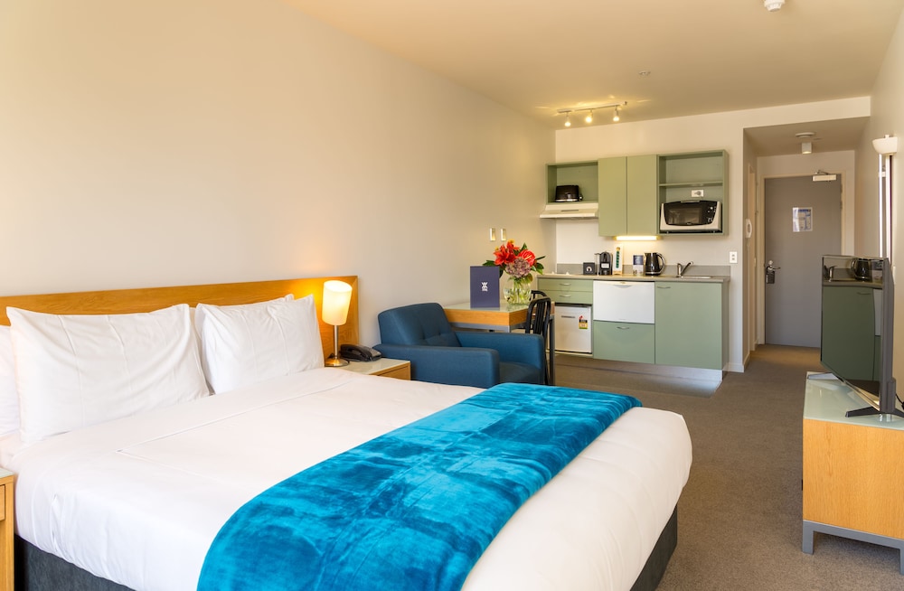 PREMIUM, STUDIO, APARTMENT