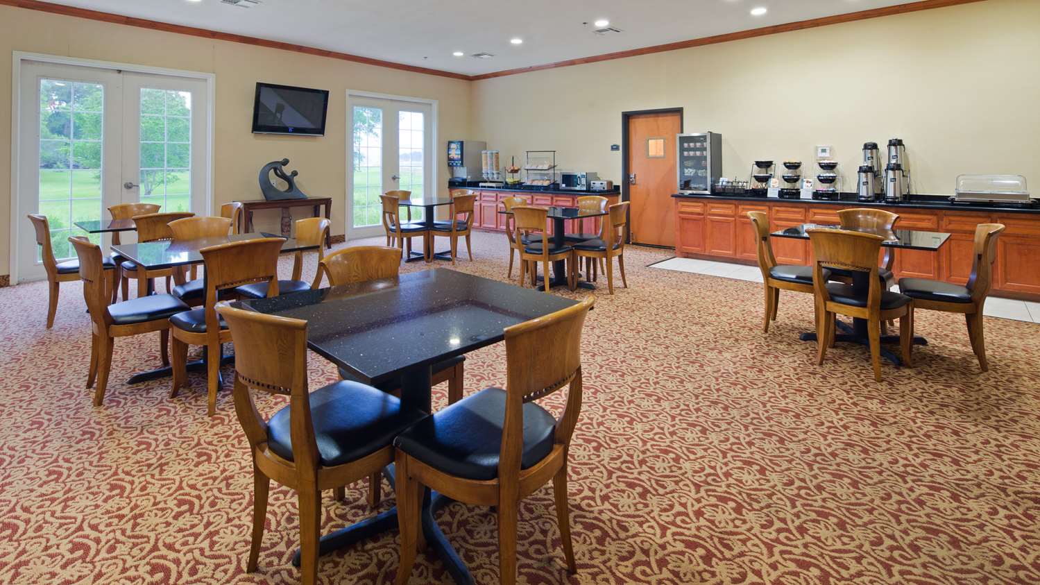 Best Western Cleveland Inn & Suites 12/17